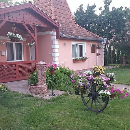 Villa Sunset Palić Eksteriør bilde